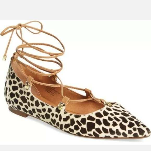 HALOGEN Womens Owen Pointy Toe Ghillie Flats Cheetah PRINTED Ankle Lace Up
